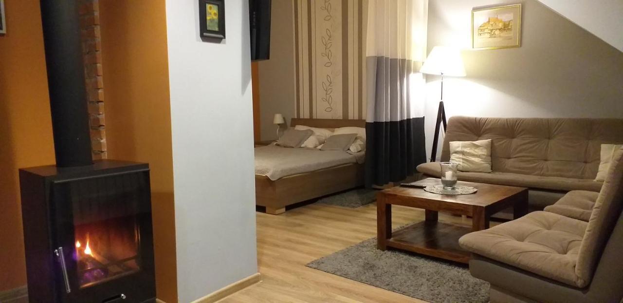 Apartamenty Przy Farze カジミエシュ・ドルニ エクステリア 写真